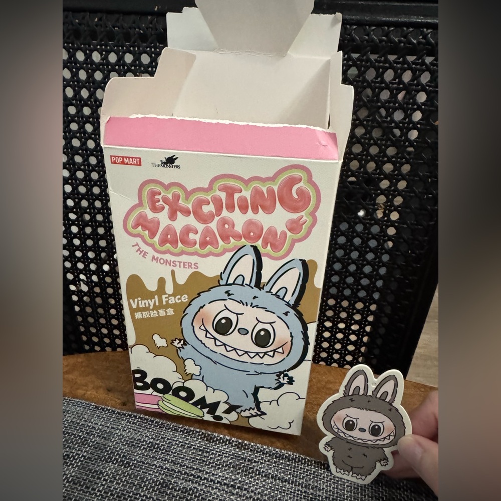 Labubu - Picture 2 of 5